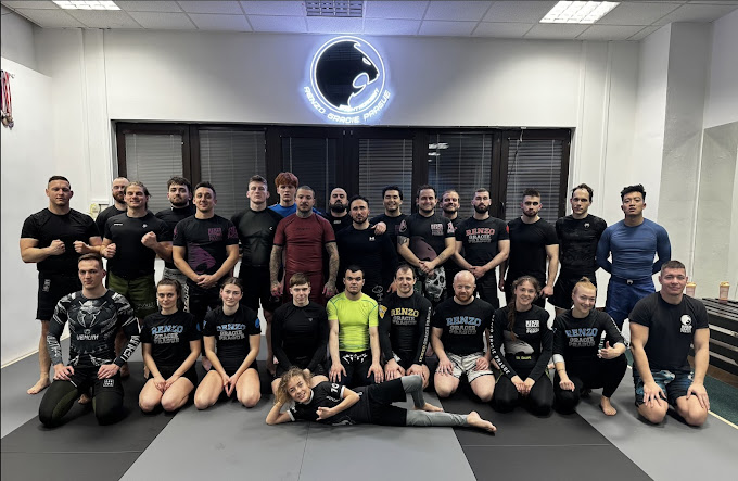 Tým zápasníků BJJ Praha v Renzo Gracie Academy
